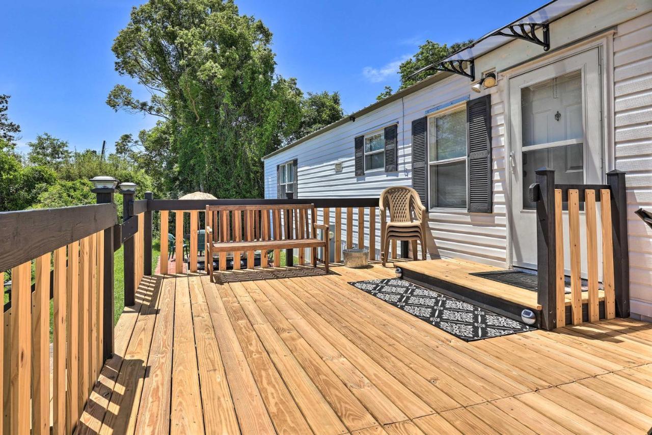 Bright Pensacola Home With Backyard - Pets Welcome! 외부 사진